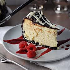 white chocolate cheesecake with oreo