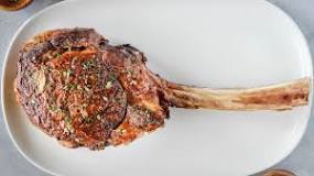 how-heavy-is-the-bone-in-a-tomahawk-steak