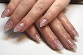 mobile nail technician 15 years