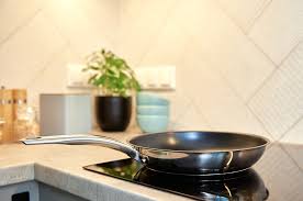 pots and pans work on induction cooktop