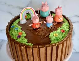 peppa pig birthday cake kit kat cake