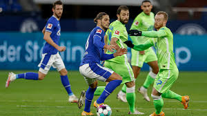 V osemfinále nemeckého pohára cestuje stále suverénne posledné schalke do wolfsburgu a ten sa poslednými parádnymi výsledkami prepracoval na 3. Royal Blues Lose 2 0 Against Wolfsburg Fussball Schalke 04