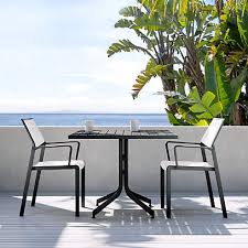 Outdoor Dining Chairs And Lanai Square
