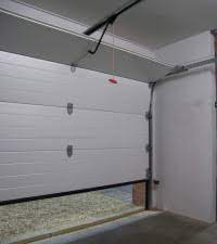 my garage door does not close all the