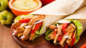 What is the difference between Fajitas and burritos?
