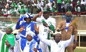 Gor mahia fchome of the green army. Kenya Football Giants Gor Mahia Die Hard Fan Turns To Producing Face Masks Cgtn Africa