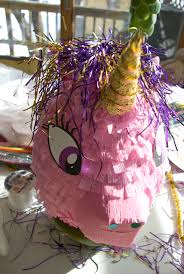 Its so easy to make your own pinata,no mess,no ballons!!! How To Make A Unicorn Pinata I Love Inspire D