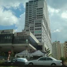 Jalan batu tiga lama, which consists of jalan sungai rasau and persiaran selangor, also called federal route 3216 (formerly selangor state route it is the main access route to fraser's hill. Centro Mall Shopping Mall In Klang
