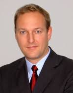 <b>Roland Schneider</b>, District Manager CEE, Decru Der Verschlüsselungsspezialist <b>...</b> - ae0239c230b7d1c2