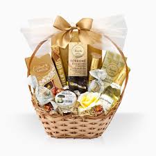 gift basket small golden trere
