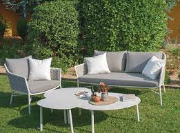 how to clean outdoor furniture cushions