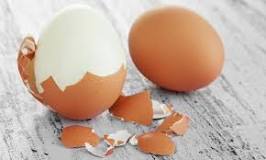 haşlanmış-yumurtayı-kolay-soymak-için-ne-yapmak-lazım