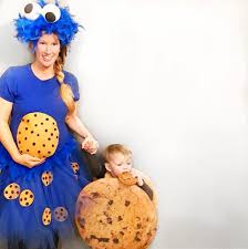 Diy circus animal cookie costume | a joyful riot. 34 Funny Pregnant Women Halloween Costumes Cute Maternity Costume Ideas