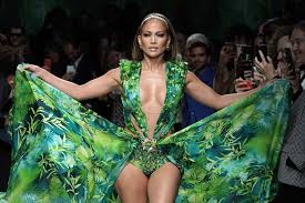 Remember when Jennifer Lopez's Grammy Awards dress helped invent Google  Image Search? | CNN