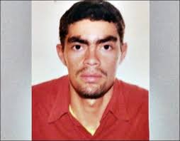 ITABELA – Agentes da delegacia de Itabela ainda procuram pistas para prender o homicida Vando Alves Pereira, de 25 anos de idade, mais conhecido como ... - 1313531511