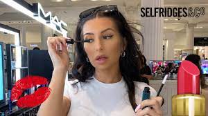 full face makeup using tester makeup in
