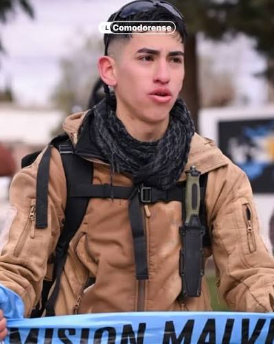 Misión Malvinas: dos jóvenes caminaron con temperaturas bajo cero para homenajear a los veteranos Uriel y Lucas tienen 22 años, sirvieron en el Ejército Argentino y recorrieron durante más de 15 horas