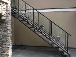 how to design glass staircase railing