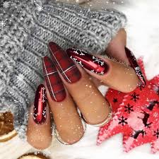 30 trendy red nail designs to make a