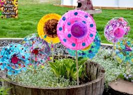 Plastic Plate Flowers The Keeper Of