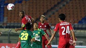 Persebaya surabaya pimpinan klasemen untuk sementara setelah kalahkan laskar sape kerrab di match 2 piala menpora 2021. Update Klasemen Grup C Piala Menpora Dan Prediksi Madura United Vs Persebaya Aji Siapkan Alternatif Tribun Bali