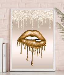 gold dripping lips glitter print