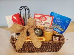 10 themed gift basket ideas for the