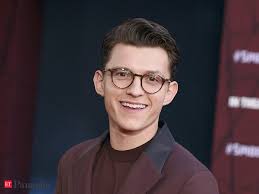 Tom holland gets his lines and that's it. Tom Holland Spider Man Star Tom Holland Will Host A Marvel Themed Quiz Show Online The Economic Times