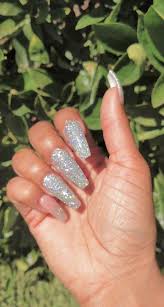 Show some love to your nails, and don't leave them empty and boring! 25 Prom Nail Designs Nail Art Designs 2020