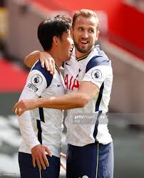 222345z vrb05kt 10sm clr 24/01 a2983 kmic 8nm sw : Hotspur Hq Son Heung Min And Harry Kane Celebrating Our Fifth Harry Kane Kane And Son Tottenham Hotspur