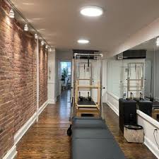 in touch nyc physical therapy 214 e