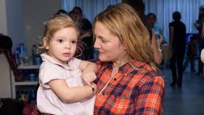 Drew barrymore used to be quite the wild child back in the 1990s. Drew Barrymore On Life With Her Daughters You Can T Do It All