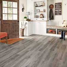 the latest looks in hardwood flooring