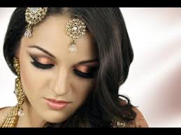 heavy bridal makeup for wedding without