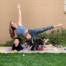 10 fitness focused families to follow