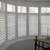 Amazing gallery of interior design and decorating ideas of bay window plantation shutters in bedrooms, closets, living rooms, girl's rooms, nurseries, bathrooms, kitchens, entrances/foyers by elite interior designers. Https Encrypted Tbn0 Gstatic Com Images Q Tbn And9gctfrb5zkmkiroblcso6dbuivwutlhi2g4fxdexsyl4 Usqp Cau
