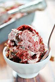 Red Velvet Cheesecake Ice Cream gambar png