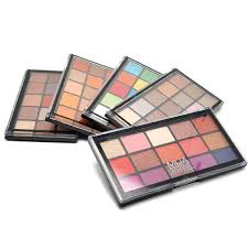 mua 15 shade eyeshadow palette compact