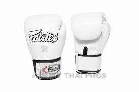 Muay Thai Gloves Find The Right Pair For You