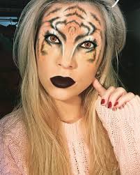 pretty tiger face makeup