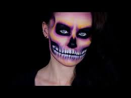 11 exposed skull halloween makeup