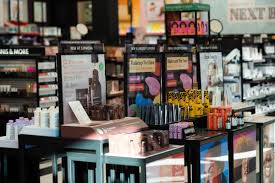 sephora expands in canada with two new