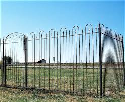 6 Tall Interlocking Solid Steel Fence