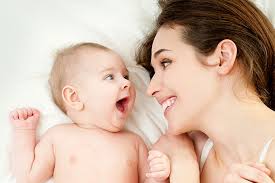 Kann ein baby mit 6 wochen schon zahnen? Was Tun Wenn Babies Zahnen Eco Baby Und Kinder Krabbelmatte