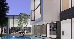Modern House With Courtyard Swimming Pool