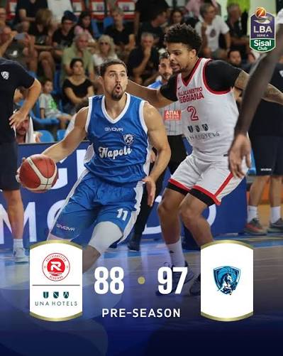 Il Napoli Basketball vince per 97-88 contro la UNA Hotels Reggio Emilia nella prima semifinale del Memorial Pajetta 🏀 #TuttoUnAltroSport