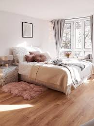 Ein schönes schlafzimmer fördert also die erholsame nachtruhe. Unsere 11 Schonsten Deko Ideen Fur Das Schlafzimmer Westwing