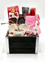 xoxo valentine box gift basket small