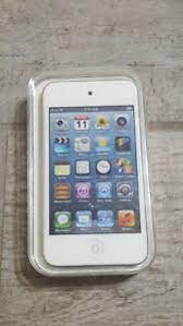 When apple neglected to update its oddball ios device in 2011, some the ipod touch 5g gets a huge redesign, however. Apple Ipod Touch 16gb Weiss 4th Gen Me179ll A Weltweit Versand Ebay