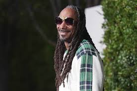 Snoop Dogg And Cardi B To Perform At Aloha Stadium